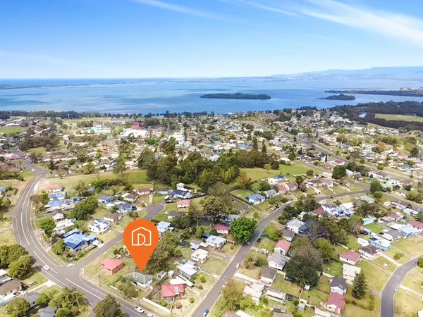 37 Gallop Street, Berkeley NSW 2506