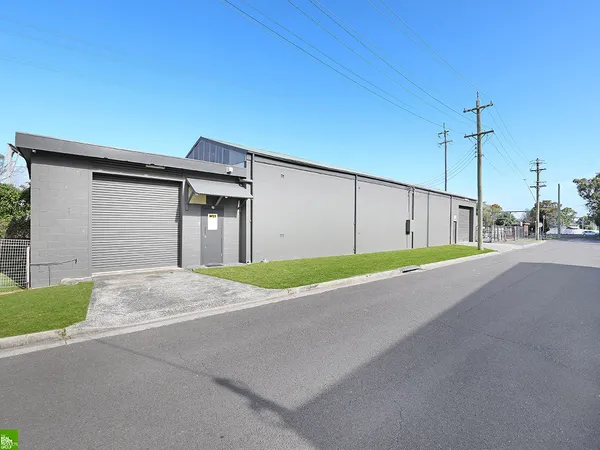 29 Ruddock Street, Corrimal, NSW 2518 - Image 2