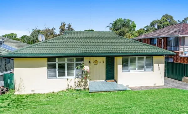 19 William Beach Road, Kanahooka NSW 2530