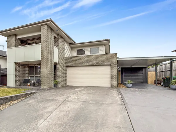 6 Bendalong Street, Tullimbar NSW 2527