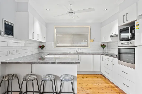 45 Rickard Road, Unanderra NSW 2526 - Image 2